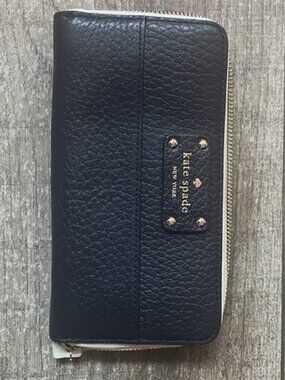 Kate Spade Navy Blue Pebbled Wallet